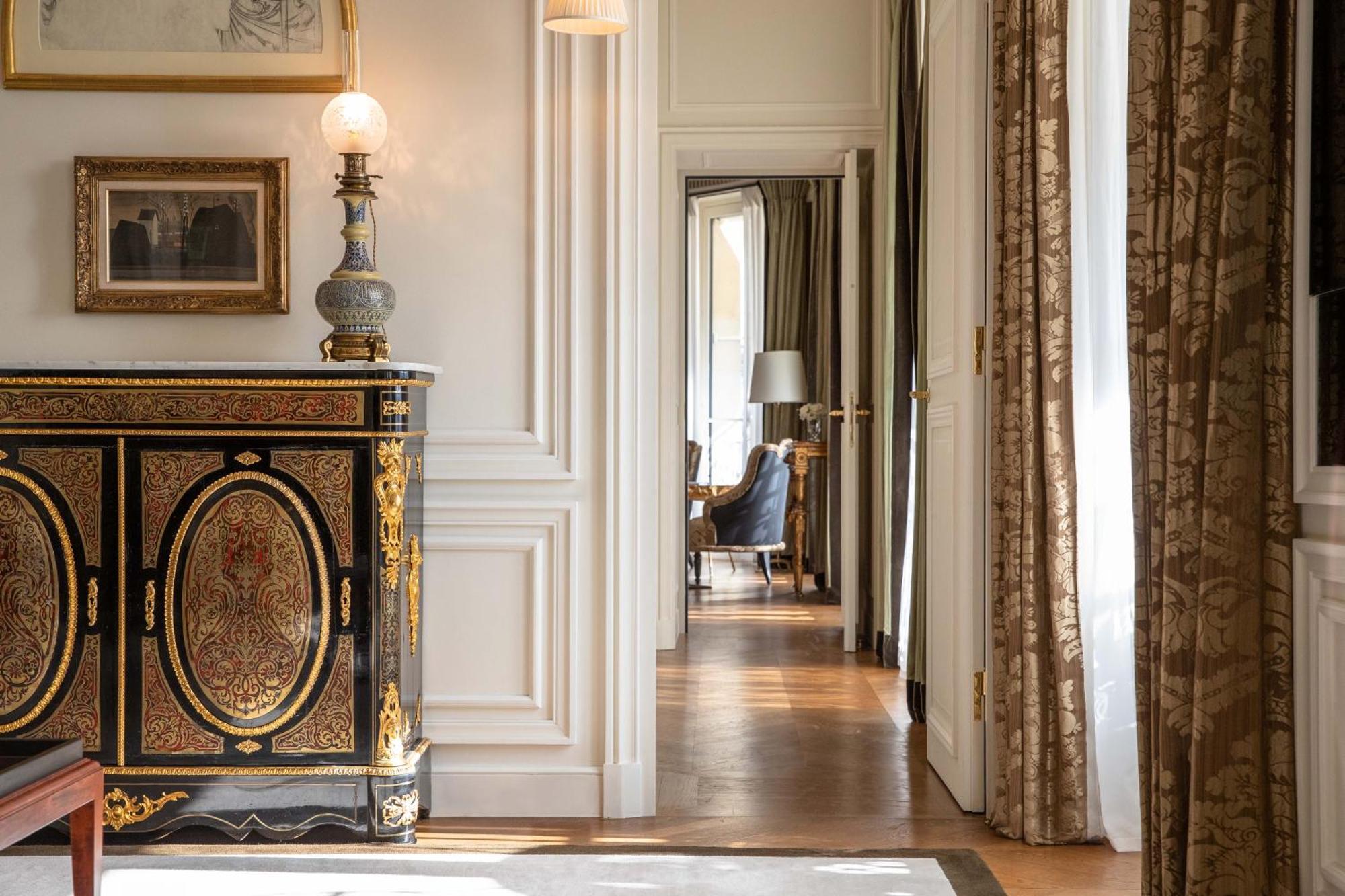 La Reserve Paris Hotel & Spa Exteriör bild