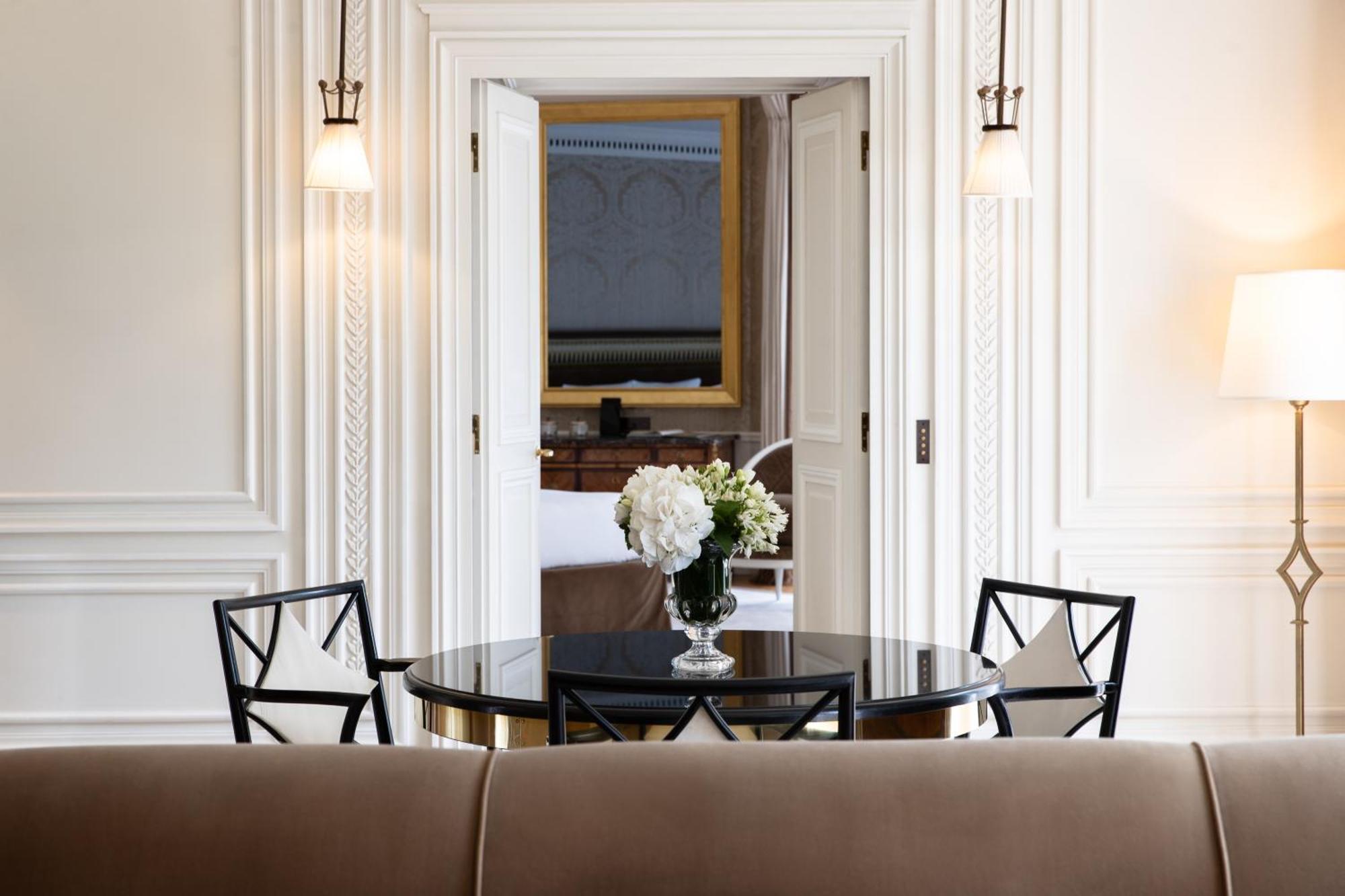 La Reserve Paris Hotel & Spa Exteriör bild